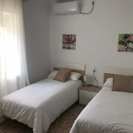 Casa Patio Ribera De *